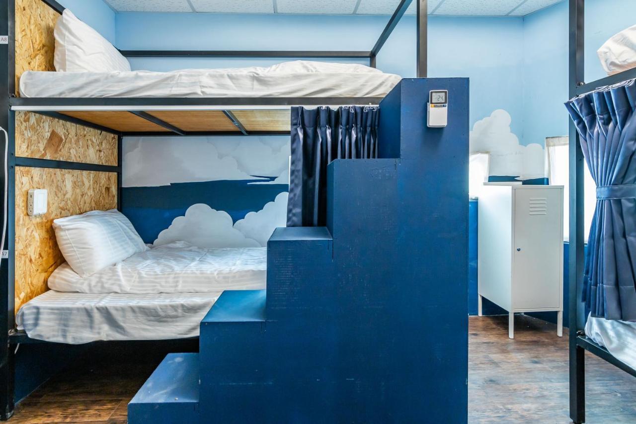 Mr. Dreams Homestay Манонг Екстериор снимка