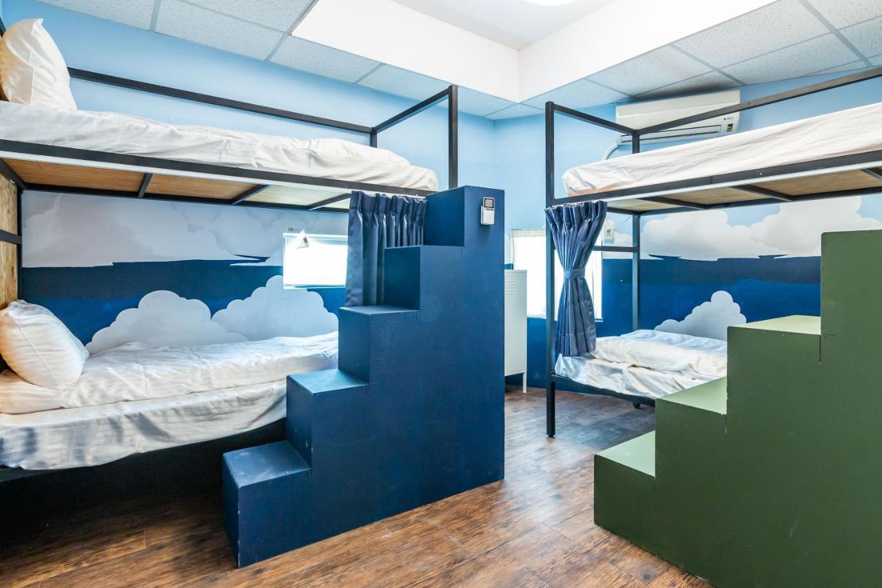 Mr. Dreams Homestay Манонг Екстериор снимка